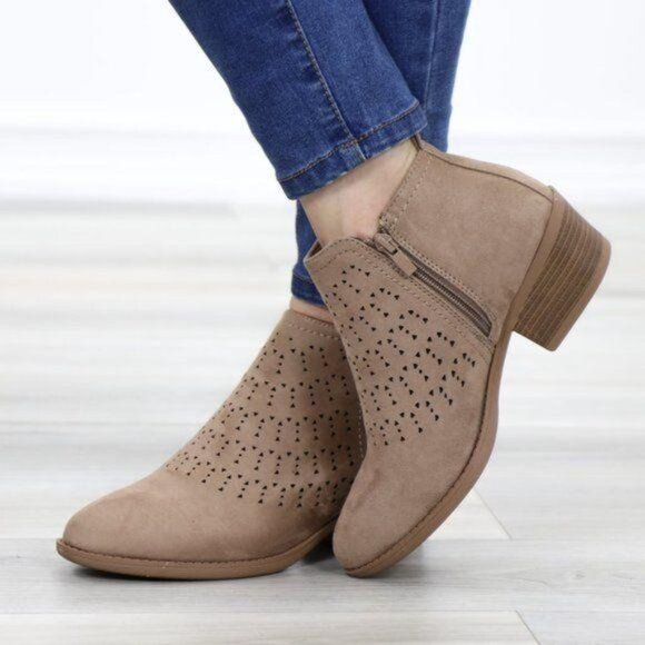 Ankle Boots Flat Heel Rounded Toe Modern Laser Cut Design Taupe Suede Zipper - Picture 9 of 11